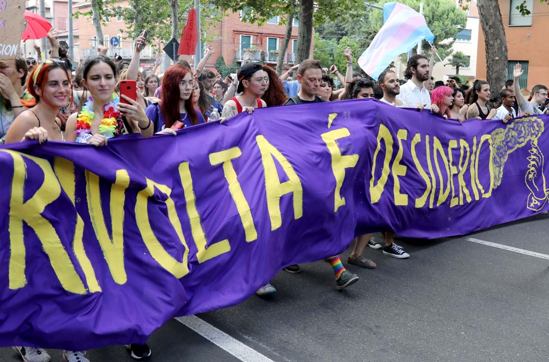 Rivolta è desiderio